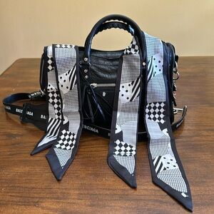 UNBRANDED SCARF TWILLY SET